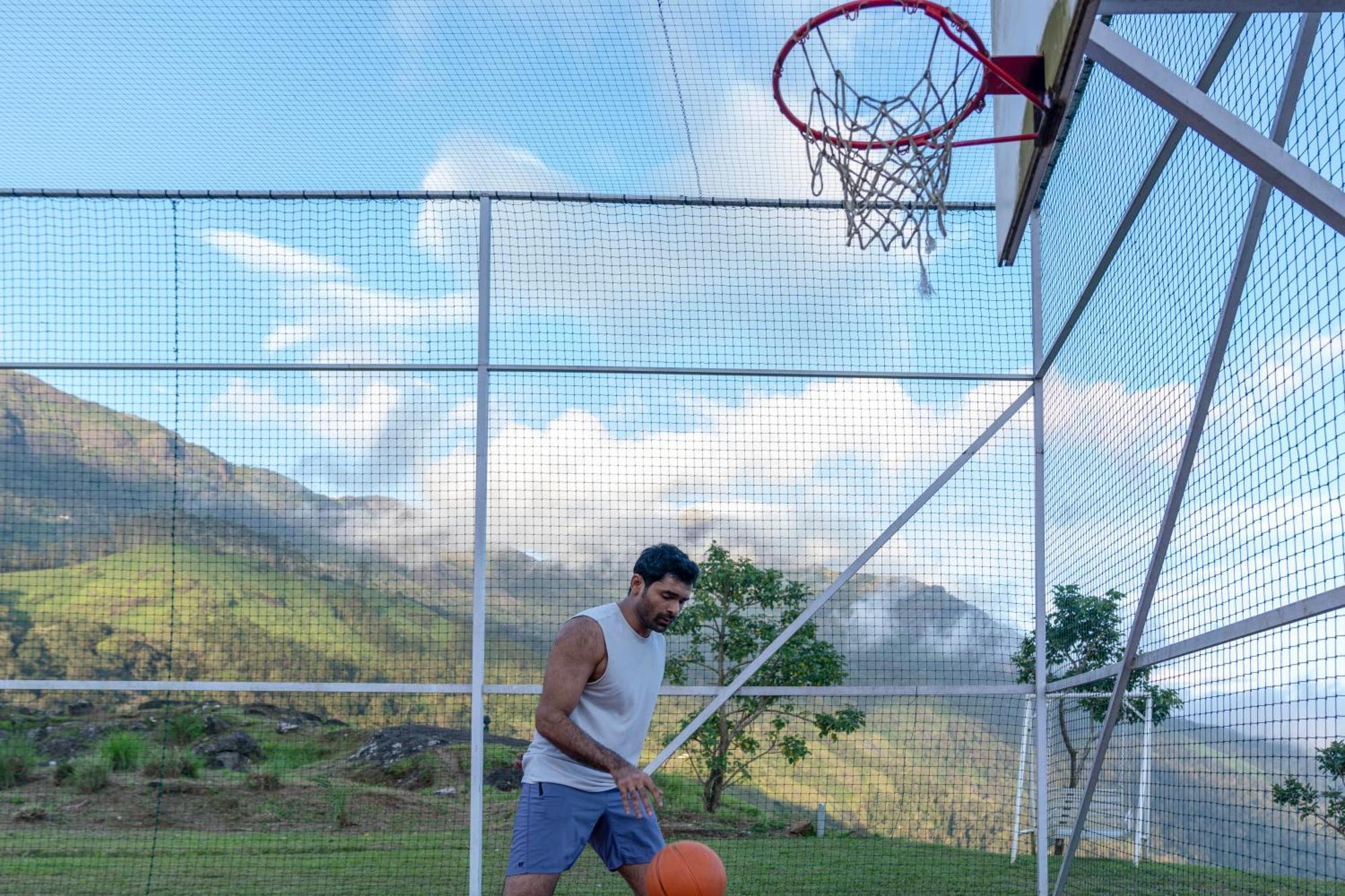 Le Montfort Resort Munnar Εξωτερικό φωτογραφία