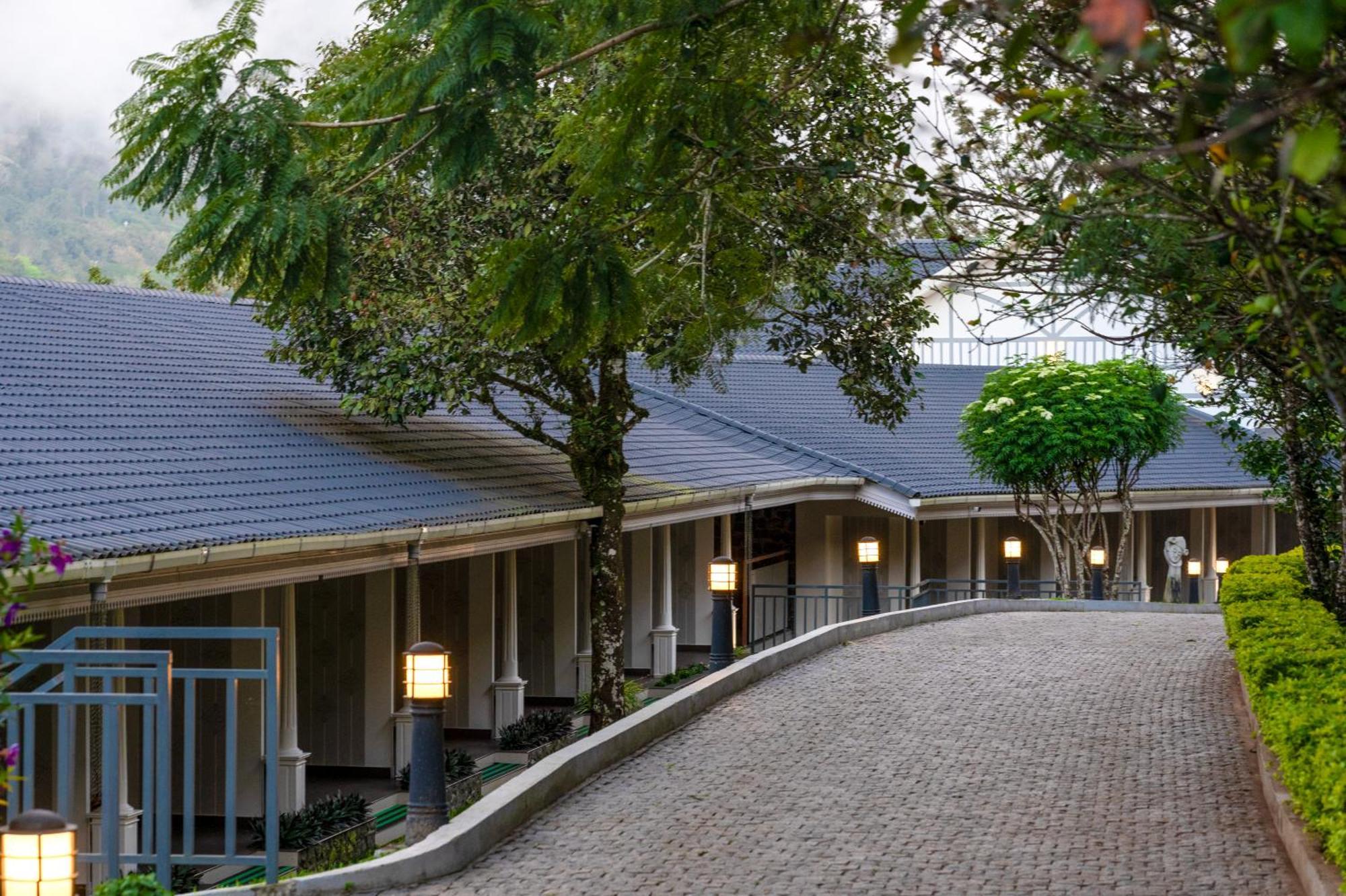 Le Montfort Resort Munnar Εξωτερικό φωτογραφία